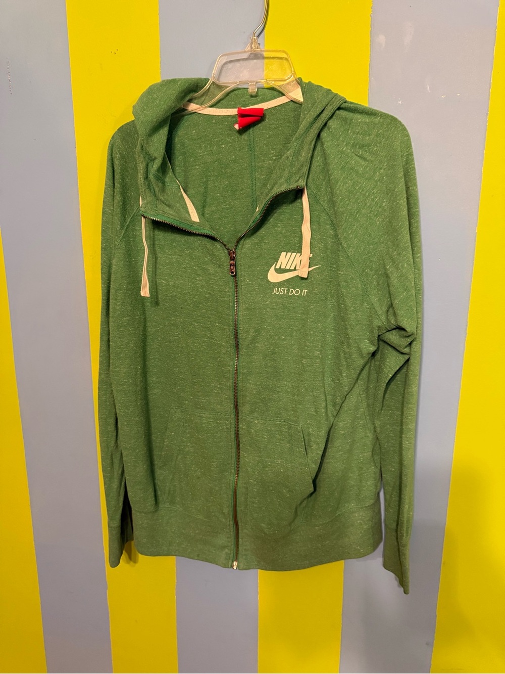 Nike Women's Green Zip-Up lightweight Hoodie size x large